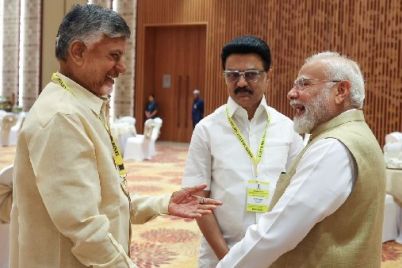 CM-Chadrababu-with-PM-Modi.jpg