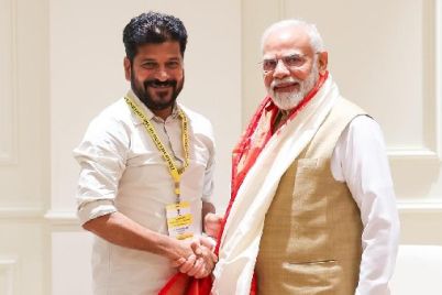 CM-Revanth-Reddy-with-PM-Modi.jpg