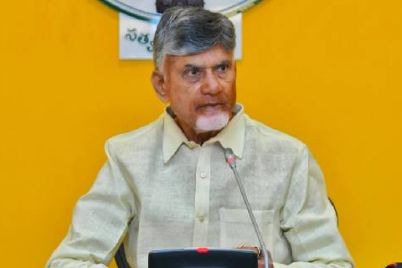 Chandrababu-Naidu-holds-review-on-new-textile-policy.jpg