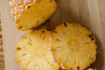 cropped-pineapple-good-for-heart-health.jpg